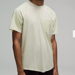 Lululemon - Ventilated Hiking Short Sleeve - L - Dewy